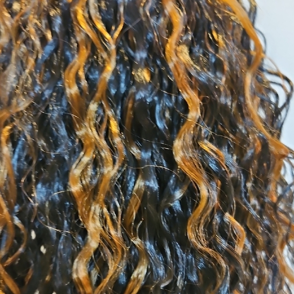 Destiny Drawstring Ponytail - Picture 3 of 7